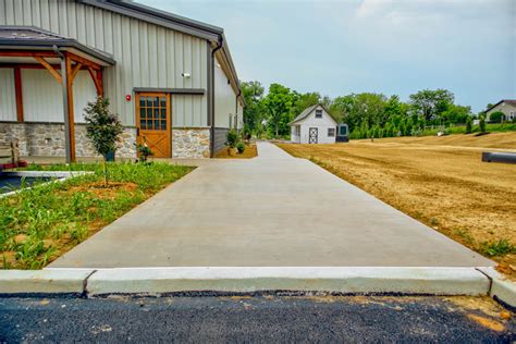 Retail Store And Warehouse By Paradise Masonry