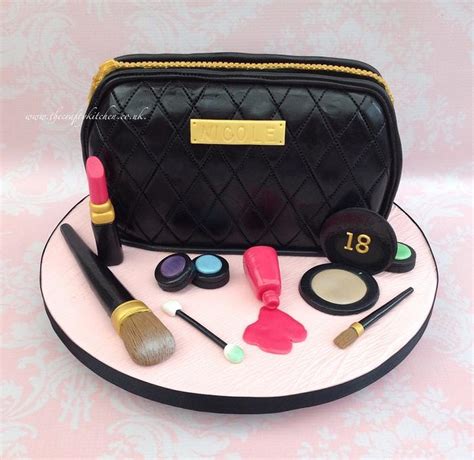 Make Up Bag Cake Decorated Cake By The Crafty Kitchen Cakesdecor