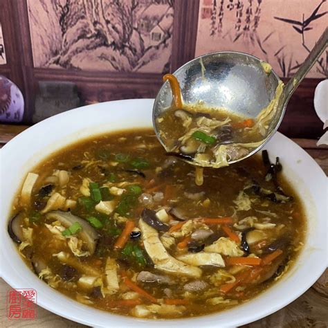 Hot and Sour Soup 酸辣湯 Auntie Emily s Kitchen