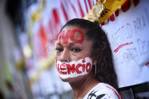 Periodistas Mexicanos Protestan Para Exigir Justicia Y El Cese De