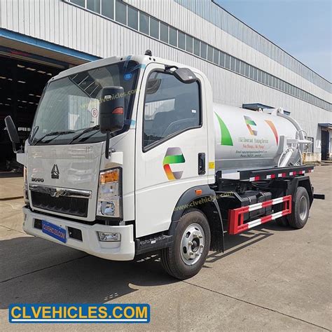 Sinotruk Sewage Truck L Howo Right Hand Drive Sewer Vacuum Truck