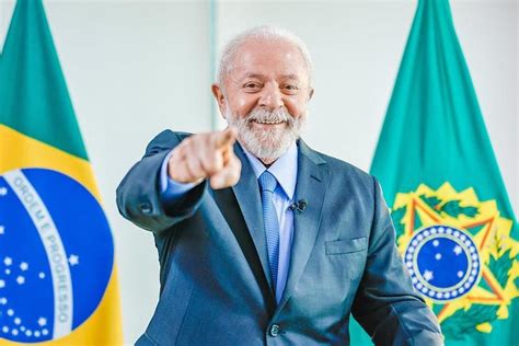 Lula diz que governo não favorece amigos e faz aceno à prefeita do PL