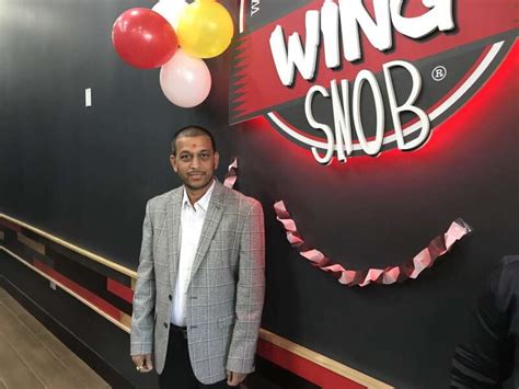 Aiming to be ‘ultimate wing experience,’ Wing Snob opens in Mount Prospect