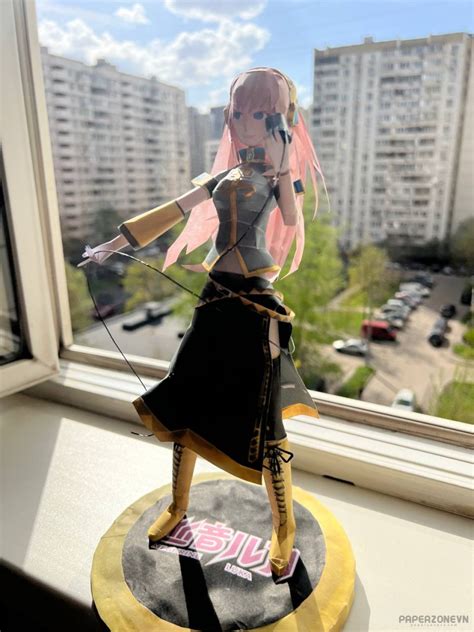 Luka Megurine Vocaloid Papercraft Paperzone Vn