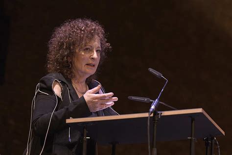 Nan Goldin Chi L Artista In Cima Alla Classifica Dei Pi Influenti