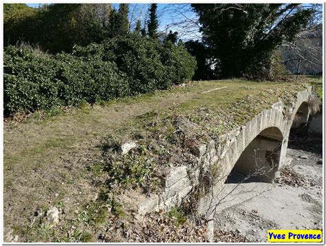 Robion Le Canal De Carpentras F Vrier Flickr