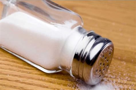 high salt consumption leads  high blood pressure  unhealthy heart