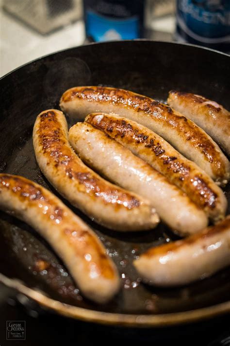 Rezept Grobe Bratwurst Frisch Und Selbst Gemacht Gernekochen De