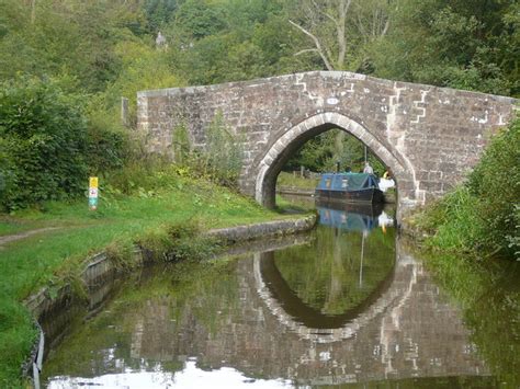 Cherryeye Bridge On The Caldon Canal Colin Park Geograph Britain