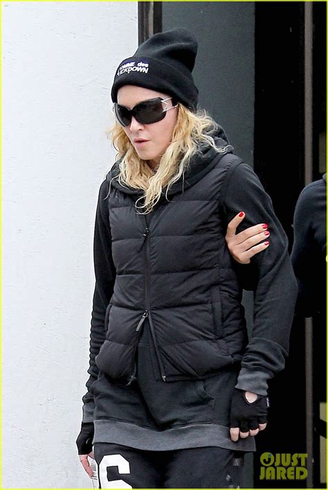 Madonna Introduces Pussy Riot Members At The Amnesty International Concert Photo 3048483