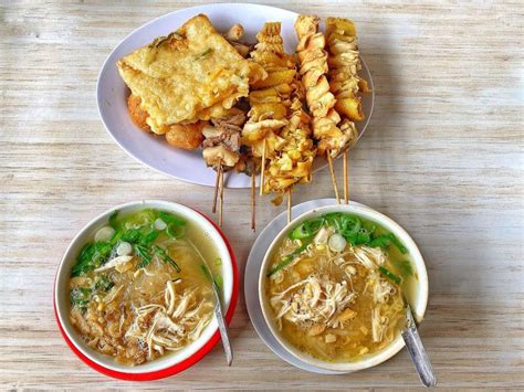 10 Rekomendasi Tempat Makan Soto Legendaris Di Semarang