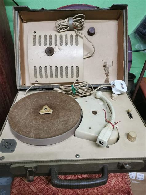 Philips Portable Record Player 50s More Than 65year Can It Still Work