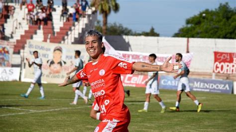 Huracán Las Heras lo dio vuelta y venció 2 a 1 a Ferro de La Pampa