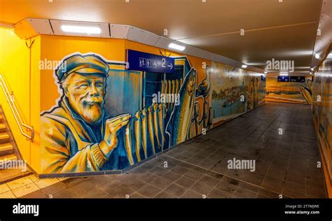 Bahnhof Ribnitz Damgarten Der Neue Fussgaengertunnel Im Bahnhof In