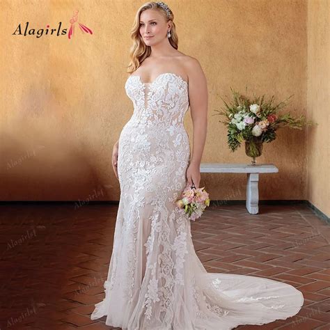 Plus Size Strapless Wedding Dress 2022 Boho Beach Wedding Gown Elegant Oversize Wedding Dress