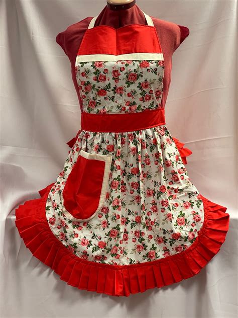 Retro Vintage 50s Style Full Apron Pinny Pink Roses On White With Red