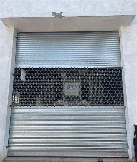 Aluminium Manual Rolling Shutter At Rs Sq Ft Electrical Rolling