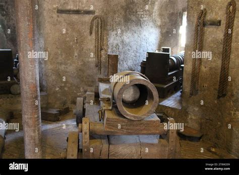 Castel Sant Angelo Cannon Ancient Rome Historic Center Rome Italy