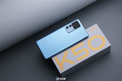 骁龙8价格屠夫，redmi K50至尊版评测：2999的性能天花板 爱搞机