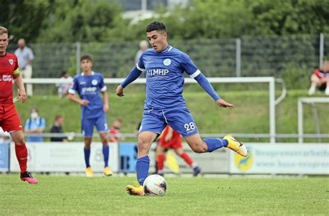 FSV 08 Bietigheim Bissingen Kenniche Aouadi Und Welz Bleiben Am