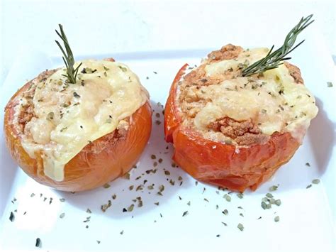 Tomates Rellenos De Huevo Raciones Pedro Suarez Y Sus Recetas