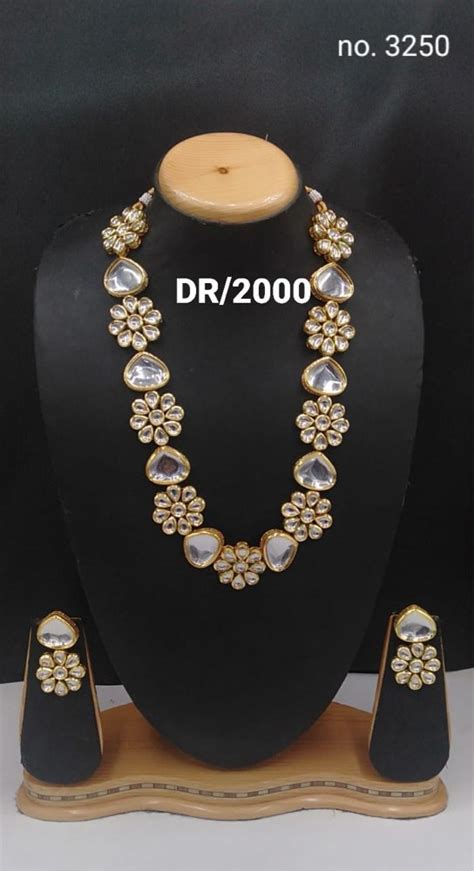 Wedding Necklace Maheshwari Point Kundan Long Set At Rs Piece In