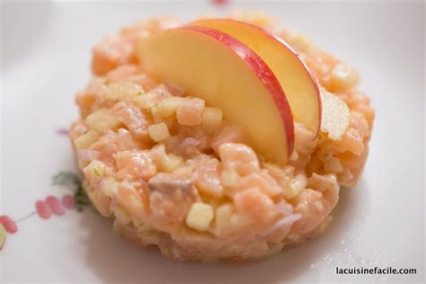 Tartare de crabe à lavocat et poivron en verrine La Cuisine Facile