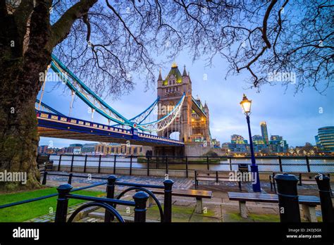 Tower Bridge in London UK at night Stock Photo - Alamy