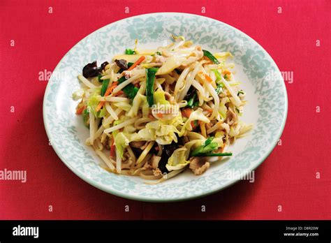 Sauteed Meat And Vegetables Stock Photo Alamy