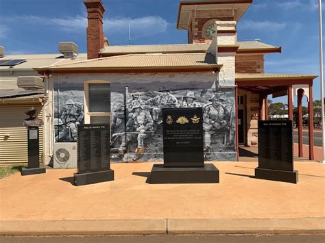 Menzies War Memorial Places Of Pride