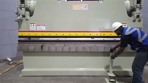 For Sale Press Brake Accurpress 725012 FMI Trading LLC Metalworking