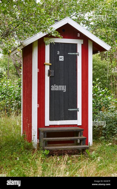 Wc Red Wooden Cabin In The Forest Rural Hut Lavatory Stock Photo Alamy