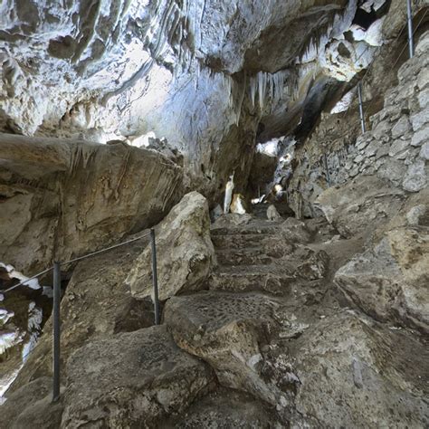 Cueva De Los Murcielagos En Ella Cabe Destacar La Belleza Que Poseen Algunas De Sus Salas