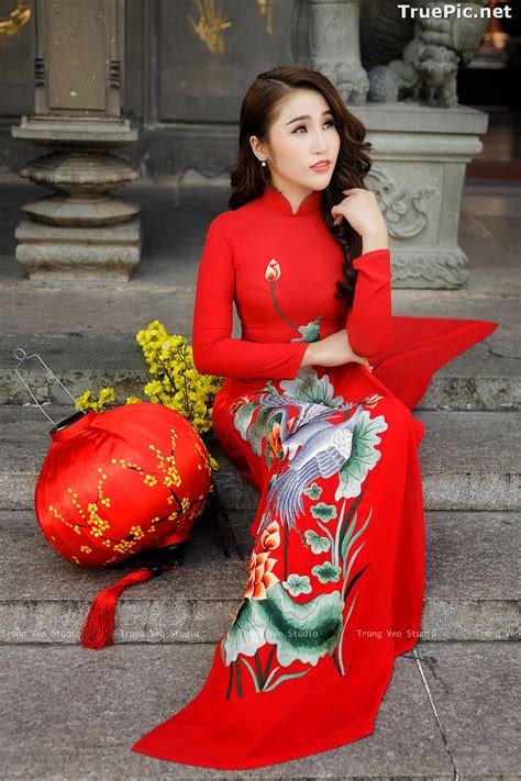 The Beauty of Vietnamese Girls with Traditional Dress (Ao Dai) #4