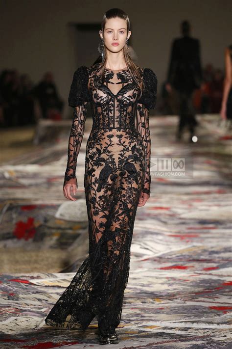 Alexander Mcqueen Ready To Wear Fashion Show Collection Spring Summer