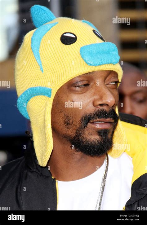 Snoop Dogg, outside The Ed Sullivan Theater for 'The Late Show with ...