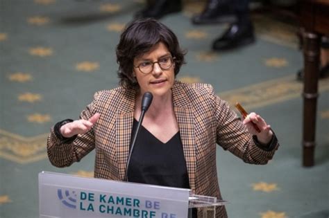 Feu Vert Parlementaire à La Loi Sur Une Meilleure Protection Des