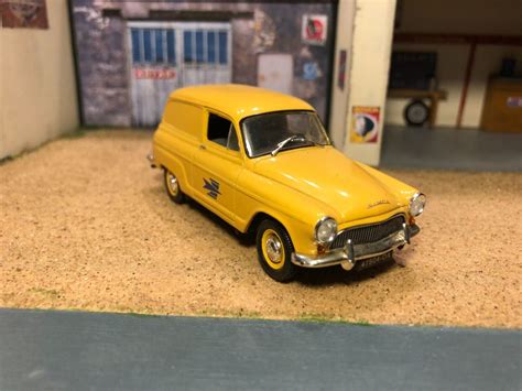 UNIVERSAL HOBBIES 1 43 SIMCA ARONDE P60 FOURGONNETTE MESSAGERE LA POSTE