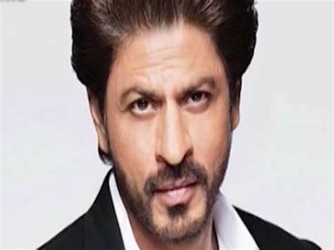 Shah Rukh Khan Gives A Befitting Reply To Troll