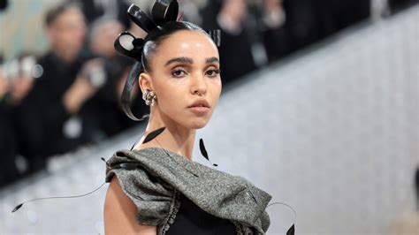 Fka Twigs Blasts Double Standards Over Ad Ban