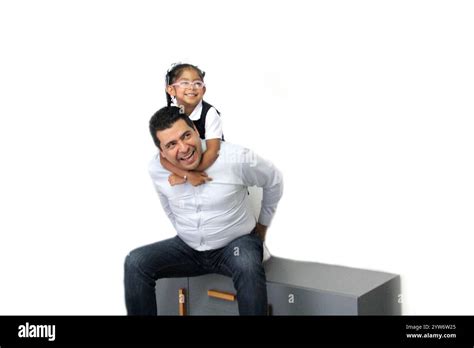 Divorced Single Dad With His 4 Year Old Brunette Latina Daughter