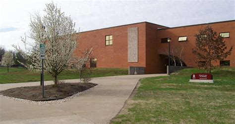 Southern Illinois University School Of Law Virtual Campus Experience
