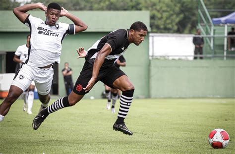 Vasco Ganha Do Botafogo E Vai Final Da Copa Rio Sub Dabase Br