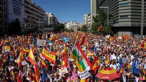 Spanien Protest Gegen M Gliche Amnestie F R Separatisten