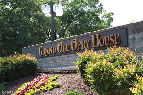 The Outskirts of Suburbia: Grand Ole Opry House