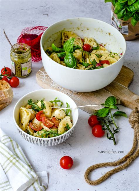 Tortellinisalat Mit Tomaten Mozzarella Rucola Pesto Waseigenes