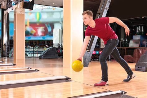 The 4 Step Approach Bowling Technique Strike Every Time