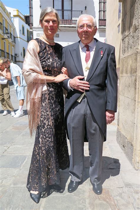 Todas las imágenes de la boda de Sol de Medina y Pedro Domínguez Manjón