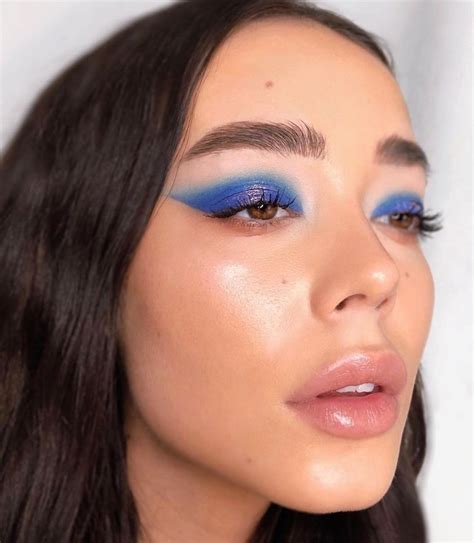 Blue Makeup Makeup Art Beauty Makeup Hair Makeup Beauty Pie