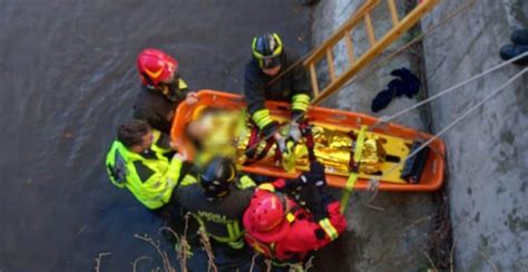 Donna Finisce Nel Fiume Lambro A Monza Recuperata Dai Vigili Del Fuoco